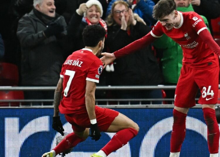 Luis Díaz sacó su magia con asistencia de lujo para el segundo gol del Liverpool contra Chelsea