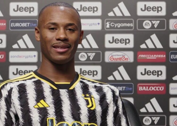 New Juventus signing Tiago Djaló: 'Knee is doing well, Weah called me'