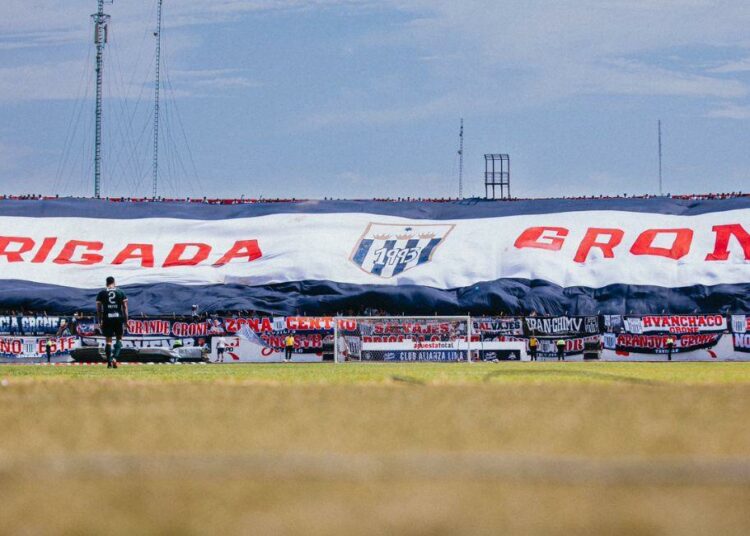 Alianza Lima anunció la venta de entradas para su debut en la Liga 1 2024 ante César Vallejo. Foto: Twitter @ClubALoficial