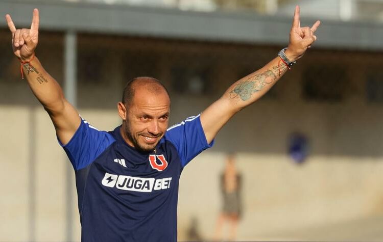 "Vamos a volver a los tiempos hermosos": Marcelo Díaz hace promesa a los hinchas de la 'U' - Te Caché!