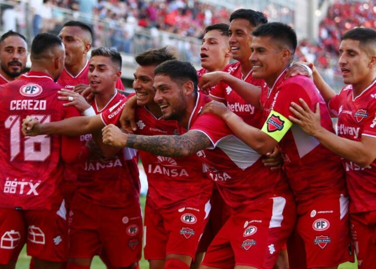 ¡Confirmado! Ñublense ya tiene rival para su Noche Roja - Te Caché!