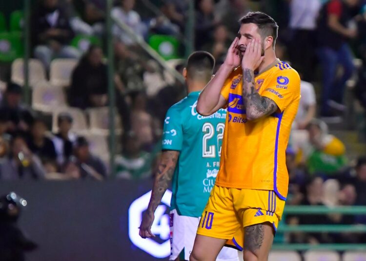 André-Pierre Gignac analiza operarse al final del Clausura 2024