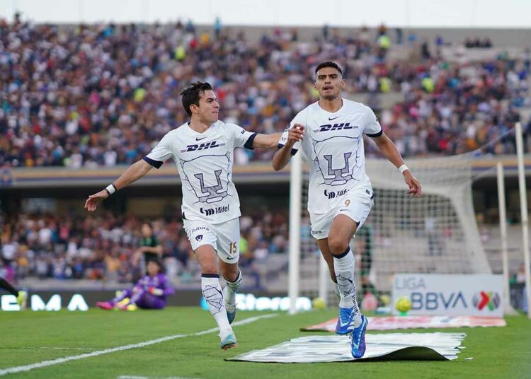 Pumas amarga el debut de Nacho Ambriz y golea a Santos Laguna