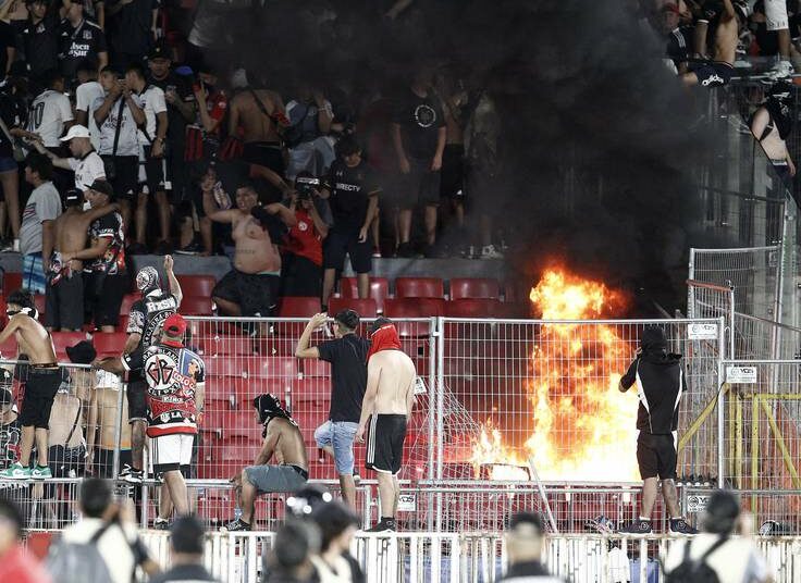 Suspenden partido entre Colo Colo y Huachipato por la Supercopa por incidentes - Te Caché!