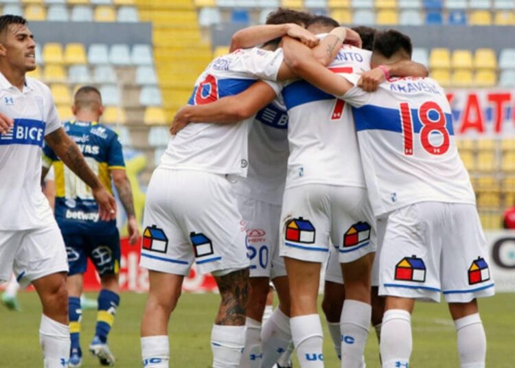 U. Católica anunció que abonados podrán canjear entradas para duelo de la Sudamericana - Te Caché!