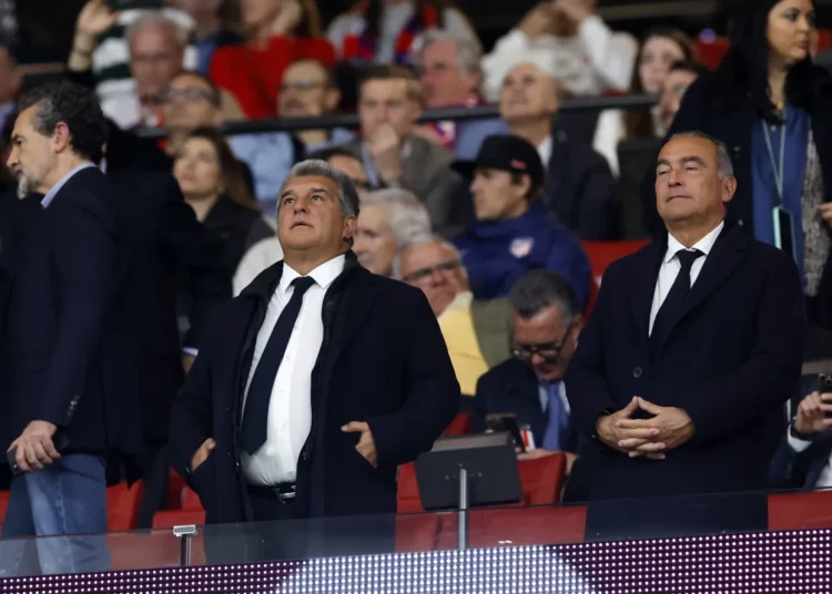 'Les va a destrozar el vestuario': Joan Laporta, escéptico sobre la llegada de Kylian Mbappé al Real Madrid