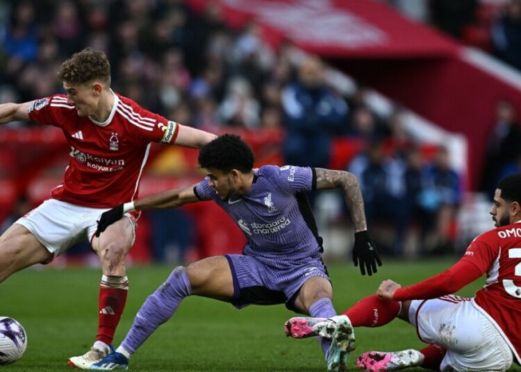 Agónico triunfo del Liverpool contra el Nottingham Forest: siguen con el liderato