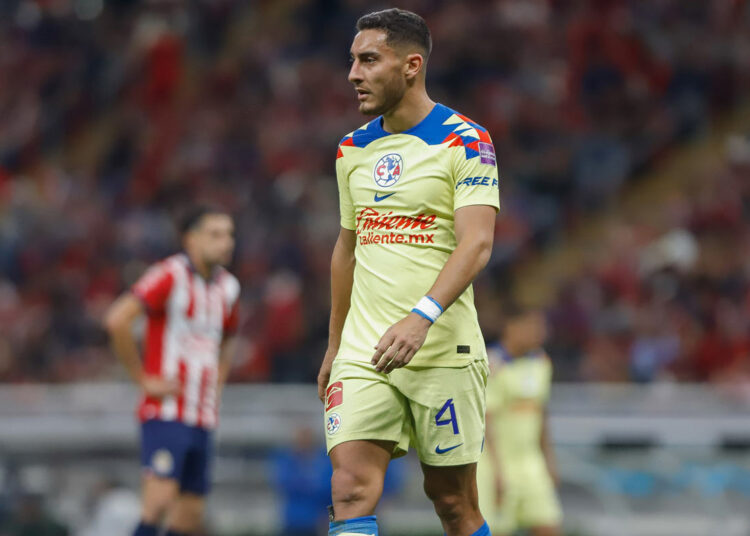 América evita que Sebastián Cáceres se vaya gratis