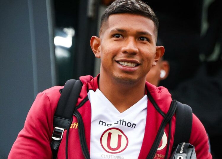 Edison Flores, volante de Universitario de Deportes. Foto: Facebook Universitario de Deportes