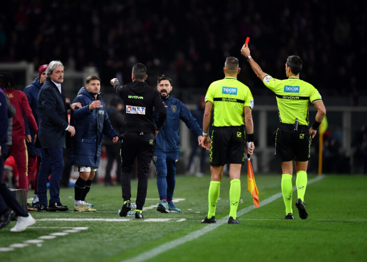 Juric hizo un 'gesto amenazador' a Italiano durante el Torino-Fiorentina