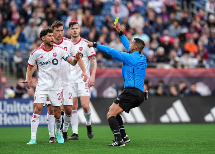 La MLS instruyó a las emisoras a no "insistir" en los comentarios de los árbitros en medio del cierre patronal