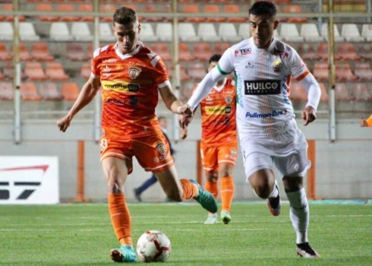 Primer triunfo tras retorno: Cobreloa venció en la agonía a Cobresal