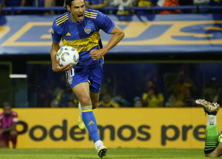Video: los goles de Cavani y los festejos con los hinchas de Boca :: Olé