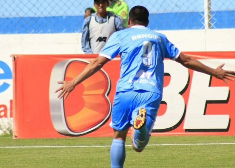 Hernpan Rengifo anotando el empate para ADT. Foto: Facebook ADT