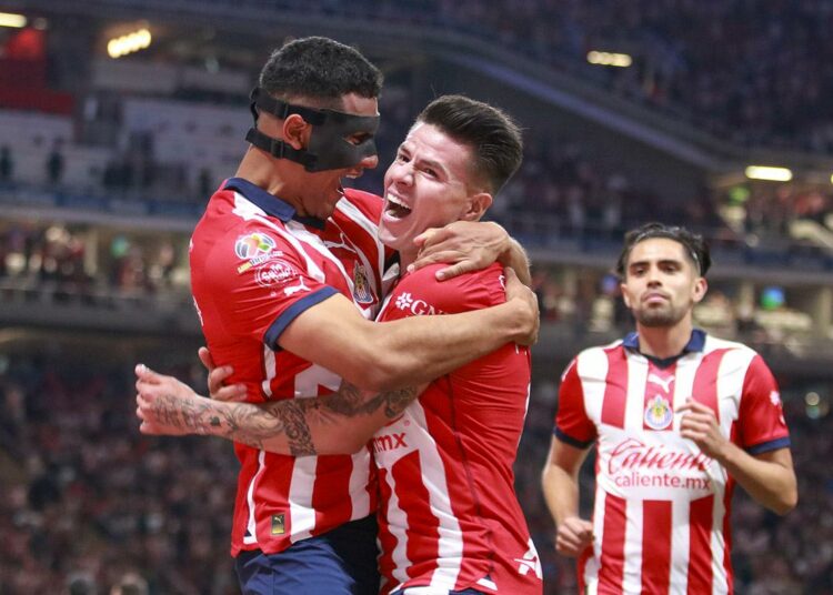 Chivas continúa sin Liguilla pese a la victoria ante Querétaro