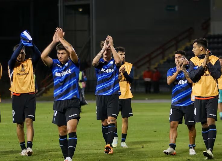 Conmebol multará a Huachipato por un lienzo usado por sus hinchas en Copa Libertadores - Te Caché!