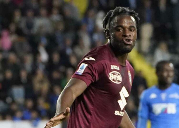 Doblete de Duván Zapata no evitó caída del Torino ante el Empoli en la Serie A