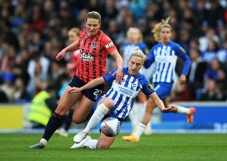 Brighton & Hove Albion v Everton FC - Barclays Women´s Super League