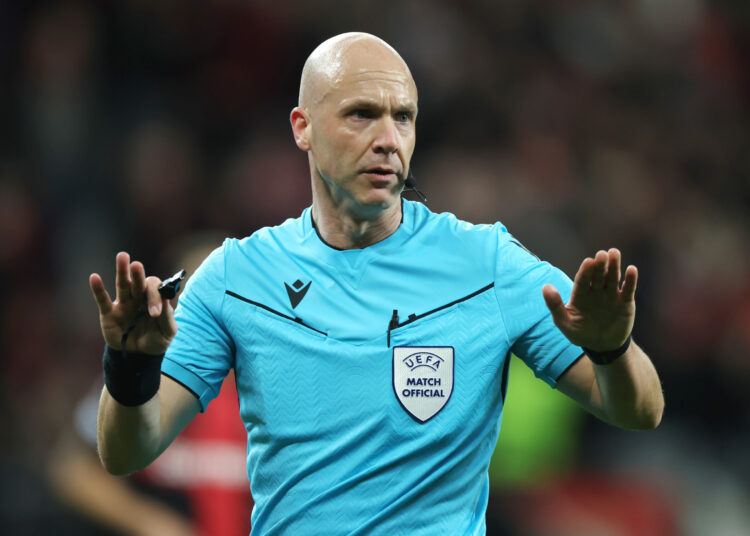 El PSG-Barcelona ya tiene árbitro: Anthony Taylor