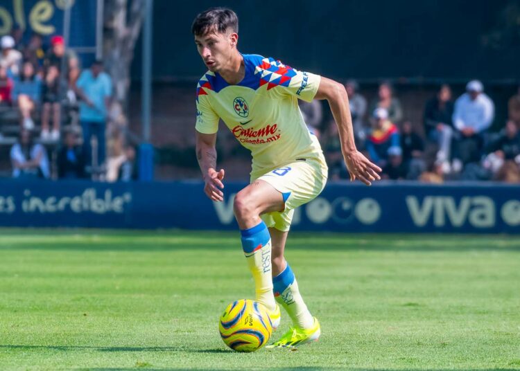 El calvario de Mauro Lainez con América