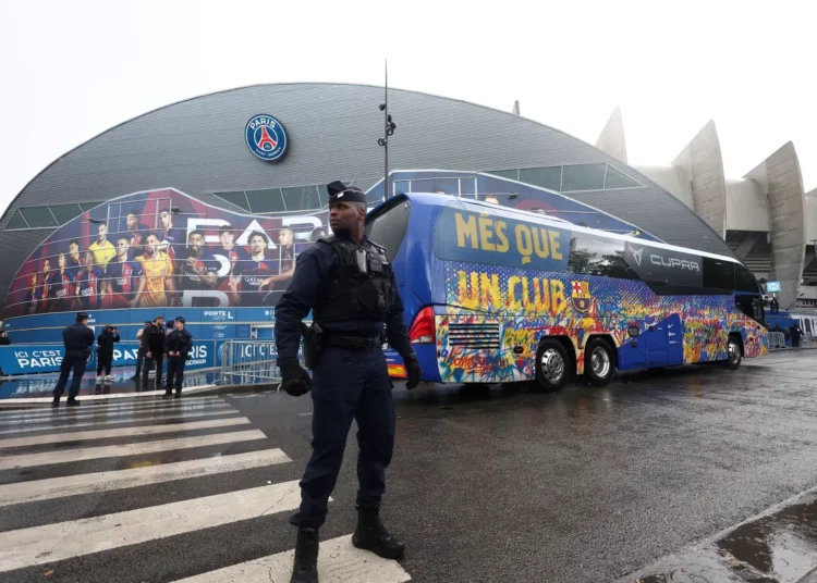 El gobierno francés asegura que "no hay amenaza demostrada" para el PSG-Barcelona en cuartos de final