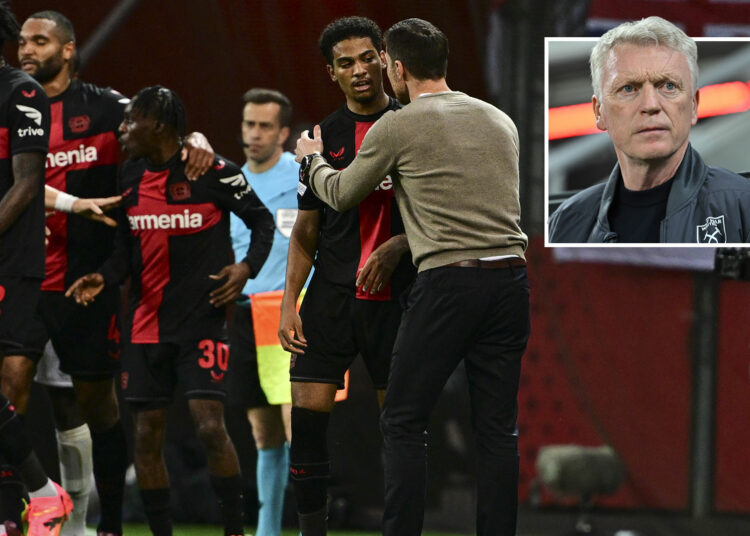 El técnico del West Ham, David Moyes, critica al banquillo del Bayer Leverkusen como "una vergüenza" por lo que hicieron durante el intenso choque