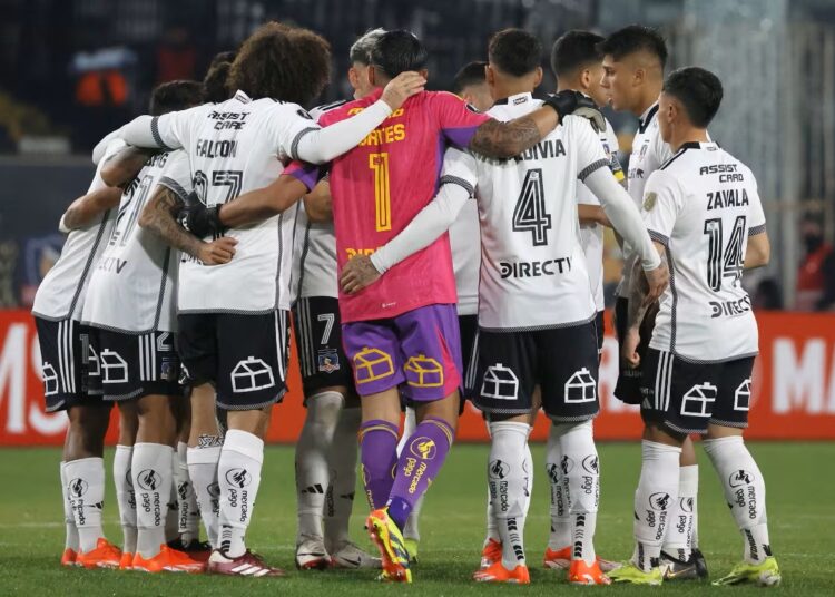 Esta es la formación de Colo Colo para enfrentar a Alianza Lima - Te Caché!