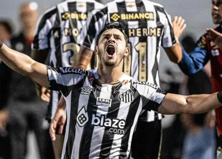 Giuliano anota en la victoria del Santos, que retoma el liderato del Brasileirão Série B