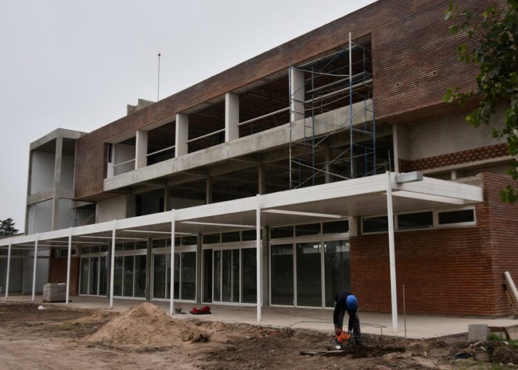 Instituto avanza a paso firme en obras de primer nivel en La Agustina :: Olé