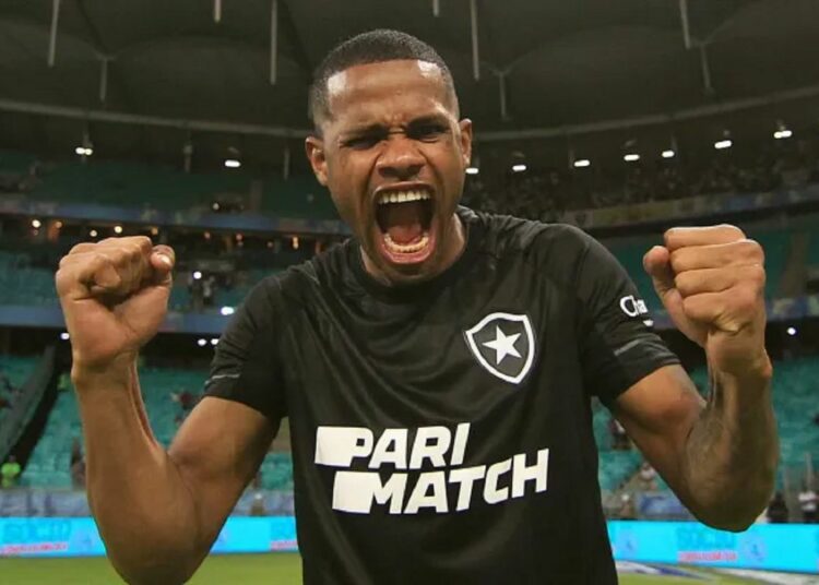 Júnior Santos vuelve a ser héroe y Botafogo vence 2-1 a LDU