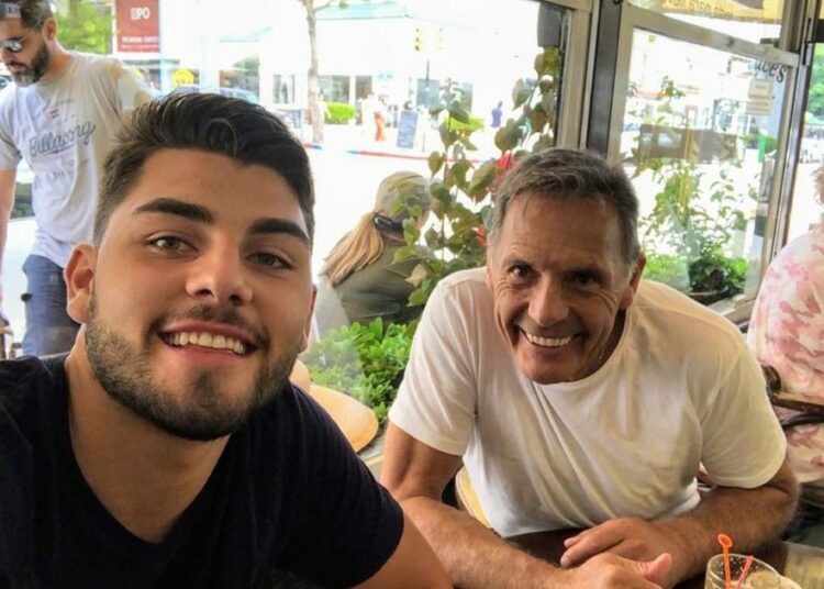 Nacho Russo, hijo de Miguel con Olé: "Con mi viejo nos pasamos las notas de Olé" :: Olé