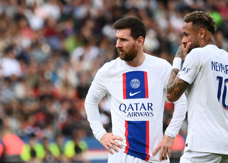 Neymar y Lionel Messi tenían intenciones de quedarse en el PSG antes de su salida, según un informe