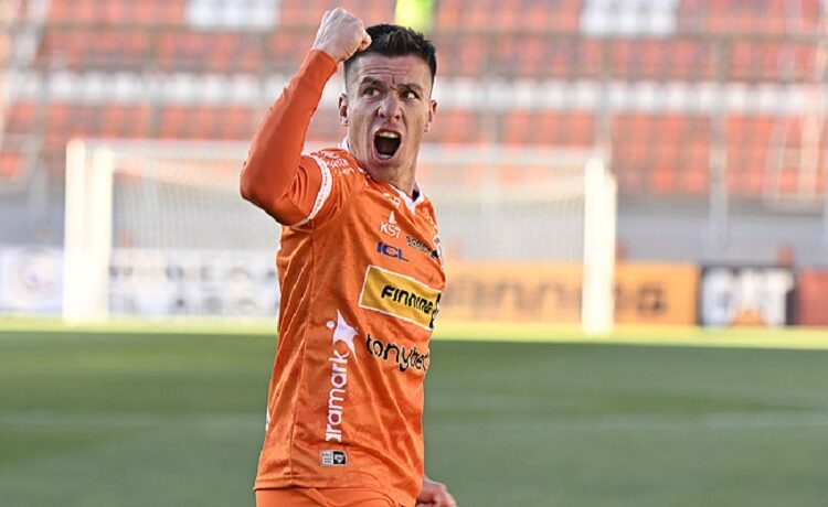 "Tenemos que dejar de jugar como si fueran pichangas con amigos": La autocrítica de Insaurralde en Cobreloa - Te Caché!