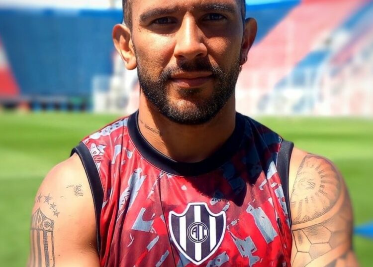 Walter Montoya con Olé antes de enfrentar a Boca: “Son los partidos más lindos para jugar” :: Olé