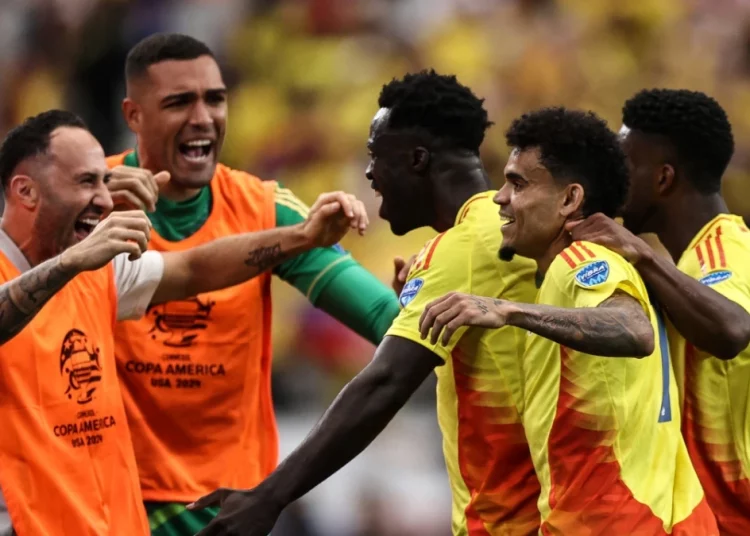 Colombia celebra por lo alto su clasificación en cuartos de la Copa América