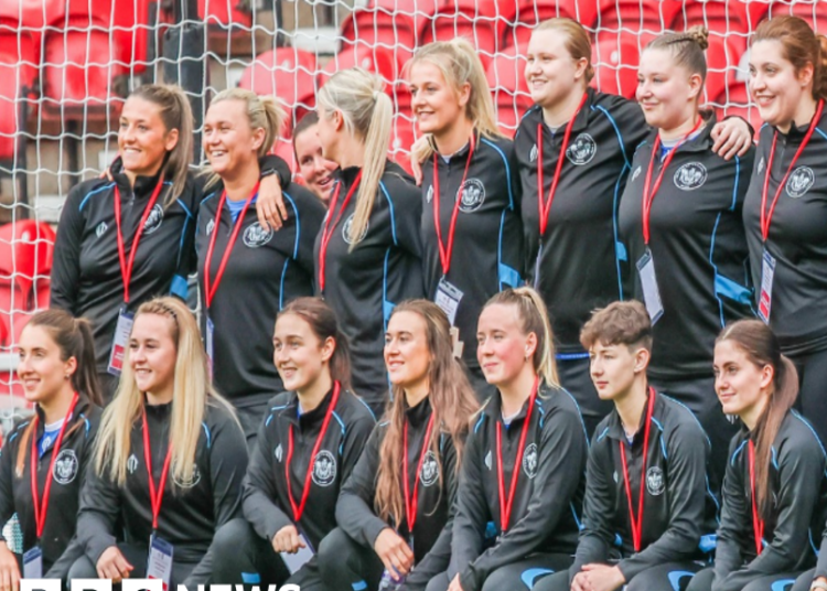 Críticas después de que el Thornaby FC abandonara el equipo femenino