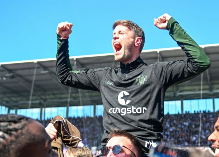 St. Pauli-Entrenador Hürzeler von Brighton & Hove Albion umworben