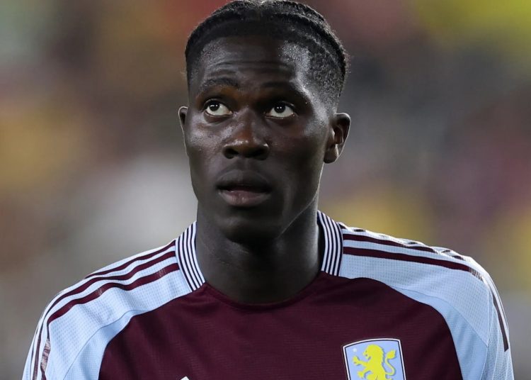 Amadou Onana, nueva estrella del Aston Villa, inicia una nueva carrera pocos días después de su transferencia por 50 millones de libras desde el Everton