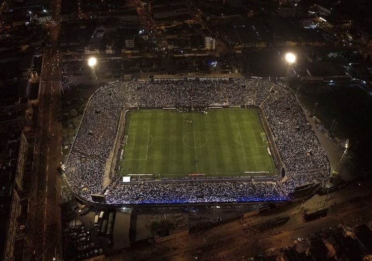 Indecopi sancionó a Alianza Lima con más de tres millones de soles por apagar las luces en Matute