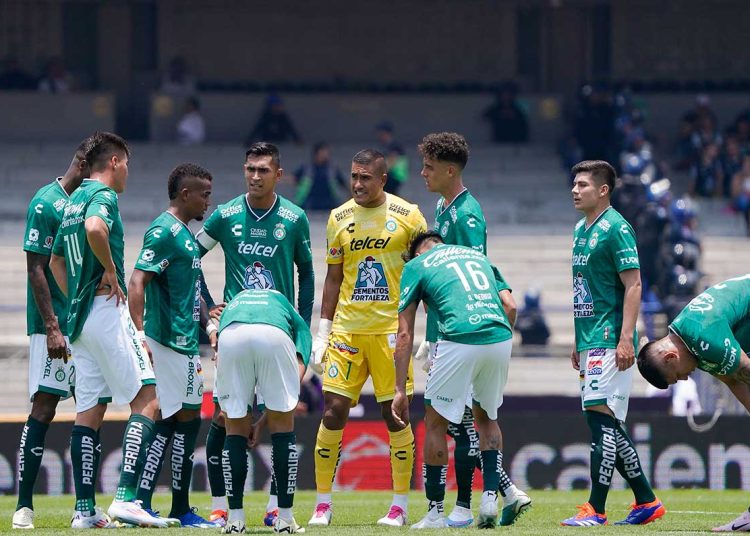 León anuncia refuerzos ante el mal momento deportivo