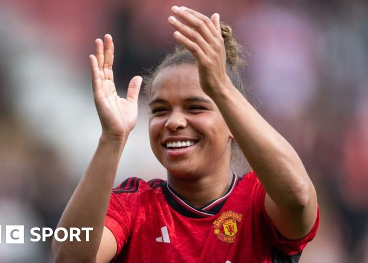 Nikita Parris claps