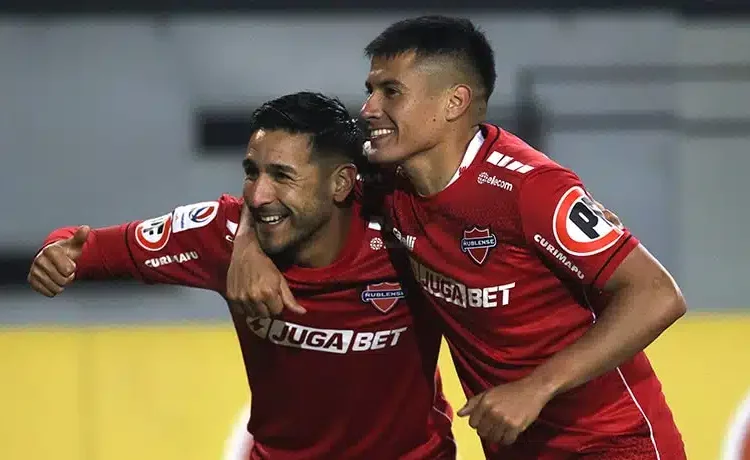 Ñublense golea a Deportes Linares y se mete en la Final Regional de Copa Chile - Te Caché!