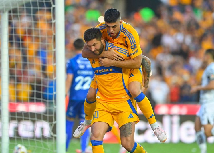 Tigres derrota a Necaxa con un penal en su debut por TV Azteca