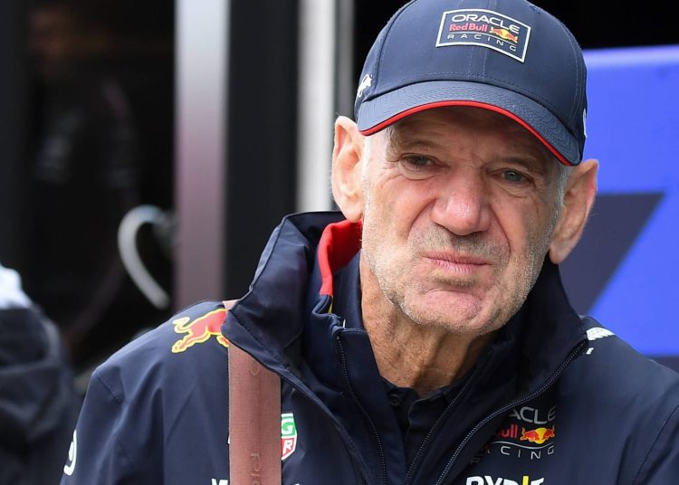 Wechsel von Adrian Newey en Ferrari wohl geplatzt