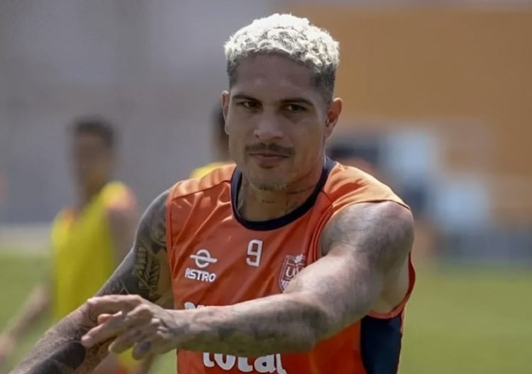 César Vallejo sobre caso Paolo Guerrero: “UCV cumplirá con la decisión que tome la Cámara”