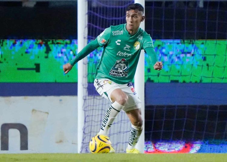 Chivas puso millonada por Fidel Ambriz y los rechazó