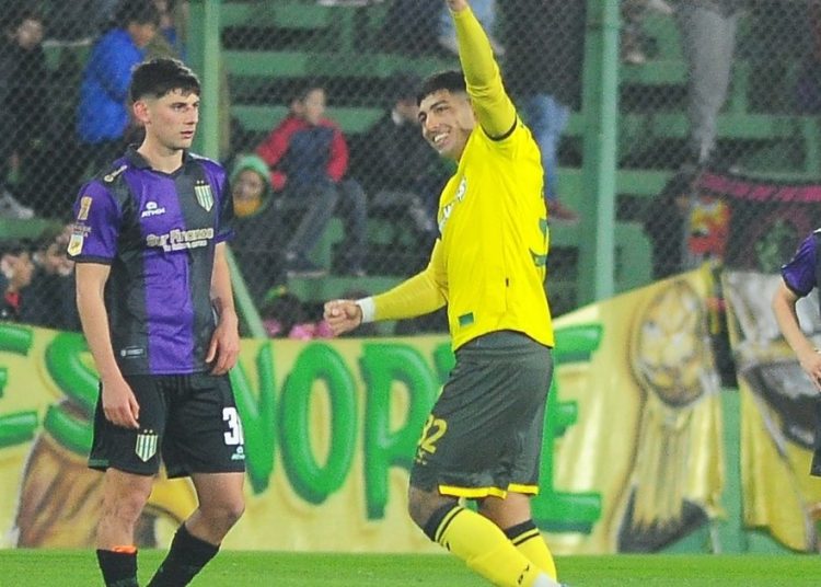 Defensa cortó una racha de 15 partidos sin ganar al vencer a Banfield :: Olé