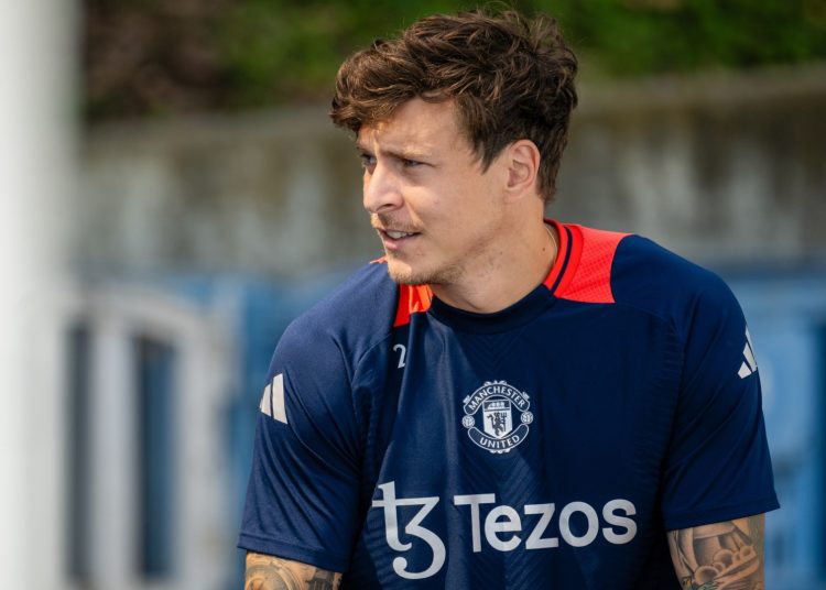 El defensa del Manchester United, Victor Lindelof, "recibirá una vía de escape" mientras los gigantes italianos planean una oferta de transferencia