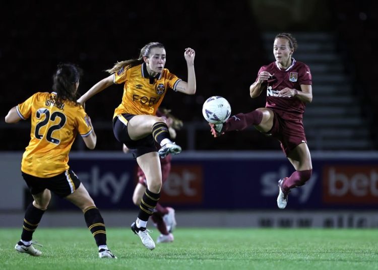 Northampton Town v Cambridge United - FA Women´s National League Cup Determining Round