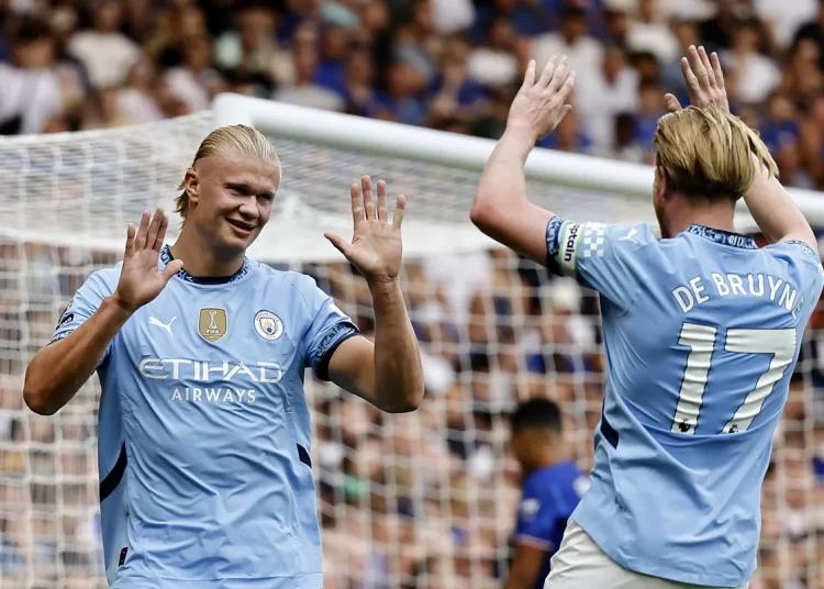 Haaland lidera el camino y el Manchester City comienza la defensa del título con victoria sobre el Chelsea